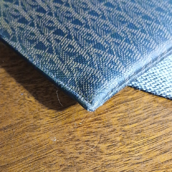 Authentic Yves Saint Laurent Black Designer Clutch Bag - Picture 4 of 14